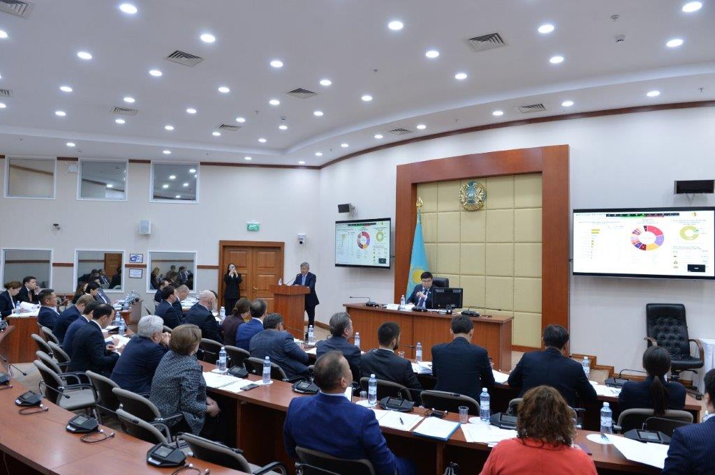2023 жылғы 11 мамырда депутат Е. А. Бейсенбаев «Бәйтерек «Ұлттық басқарушы холдингінің 2022 жылғы қызметінің қорытындылары туралы» тақырыбындағы дөңгелек үстел жұмысына қатысты. 