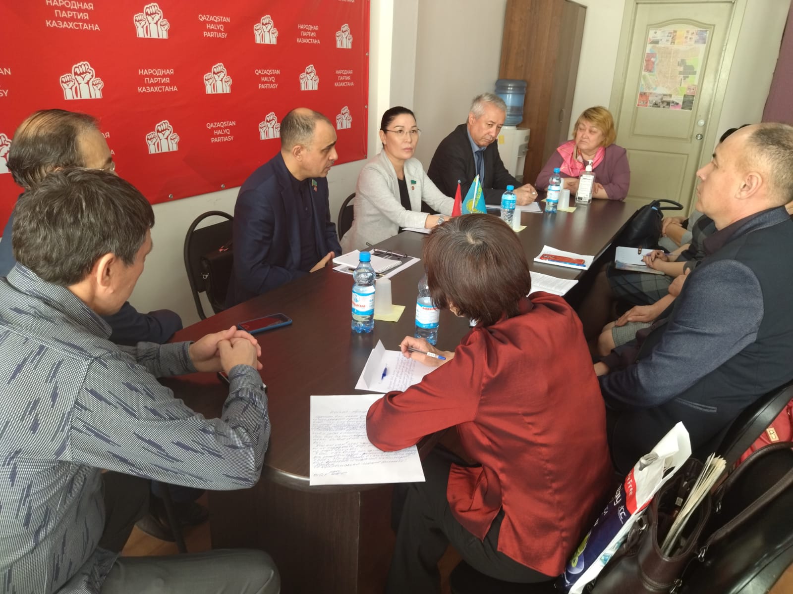 12 мая 2022 года состоялась встреча депутата с активистами Павлодарского областного филиала НПК.