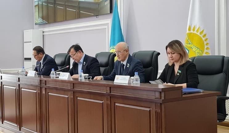 Встреча с депутатами областного маслихата ЗКО