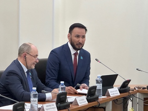 Қазақстан Республикасы Парламенті Аграрлық мәселелер комитетінің тақырыптық отырысы