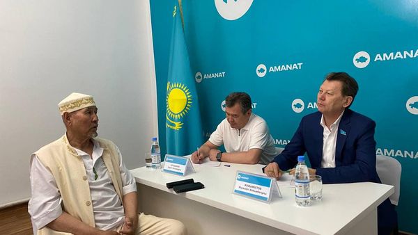 Жалағаш ауданында тұрғындарды жеке қабылдау