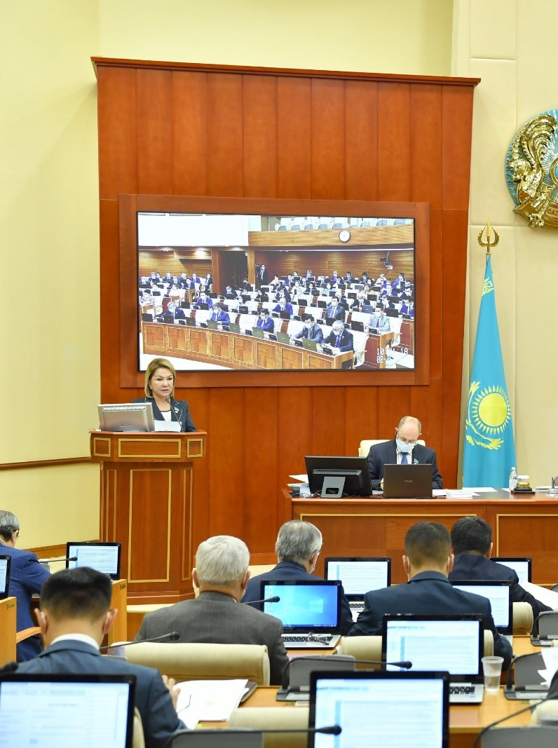 Сегодня на пленарном заседании утвержден План основных мероприятий по реализации полномочий Мажилиса Парламента Республики Казахстан Седьмого созыва на вторую сессию.