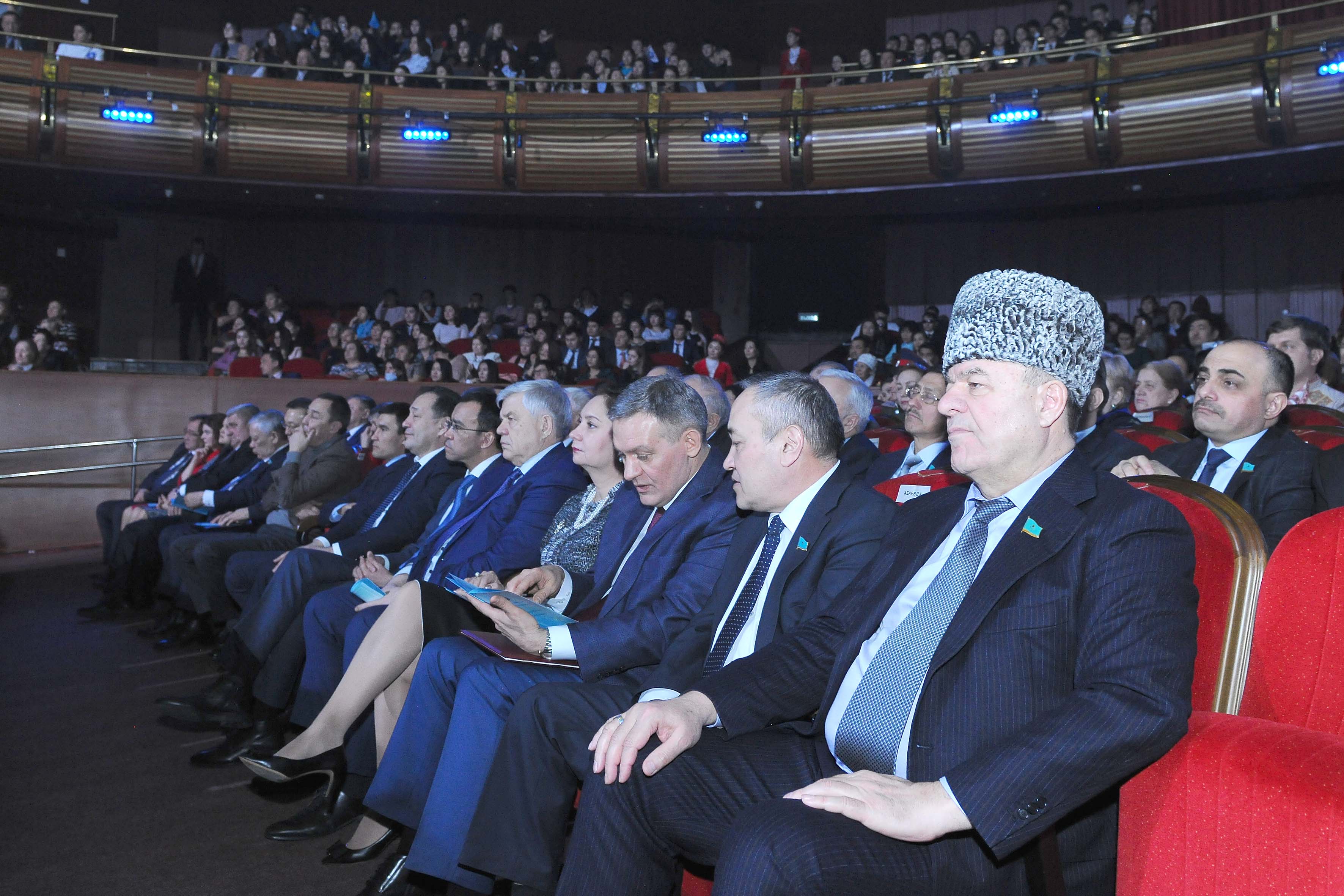 участие в мероприятий Ассамблеи народа Казахстана, посвященных Дню благодарности.