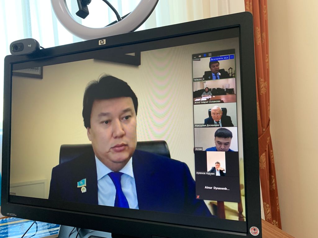 О заседании совета директоров "Западно-Казахстанского медицинского университета имени Марата Оспанова".