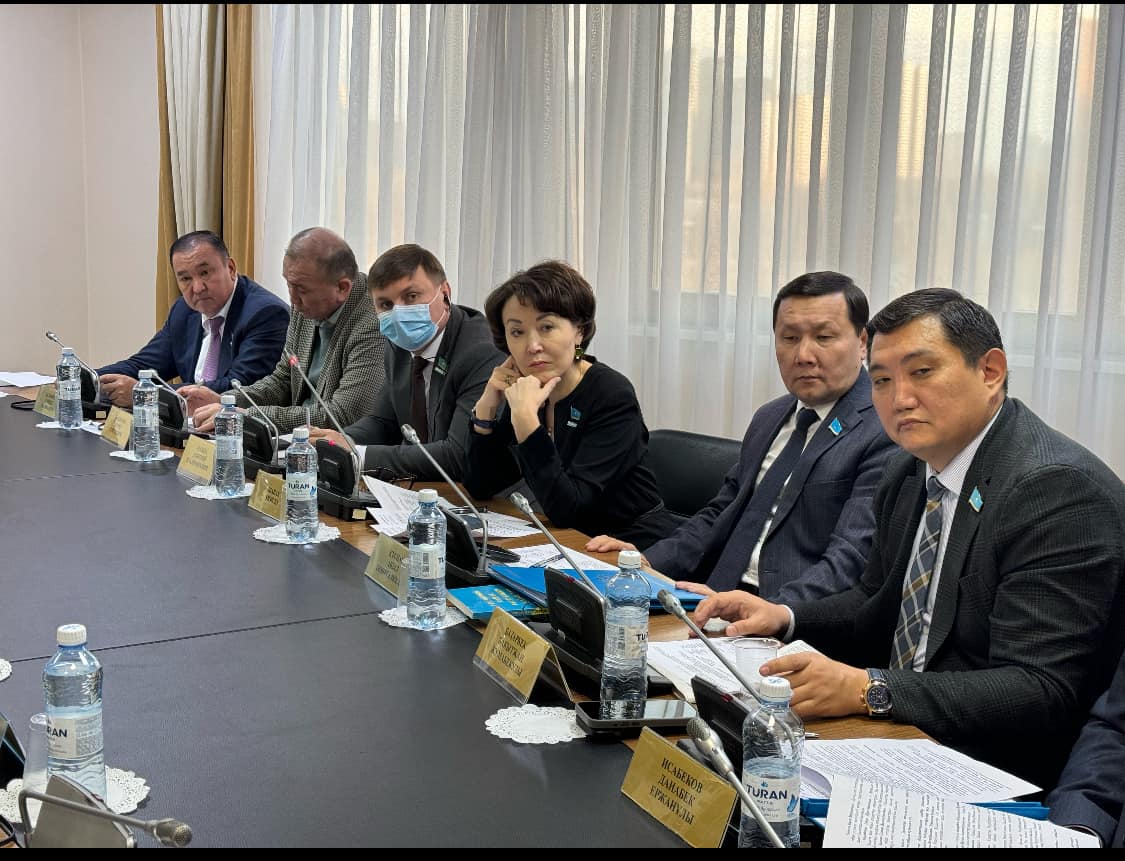 Комитет отырысында 3 Заң жобасына қорытынды бердік.