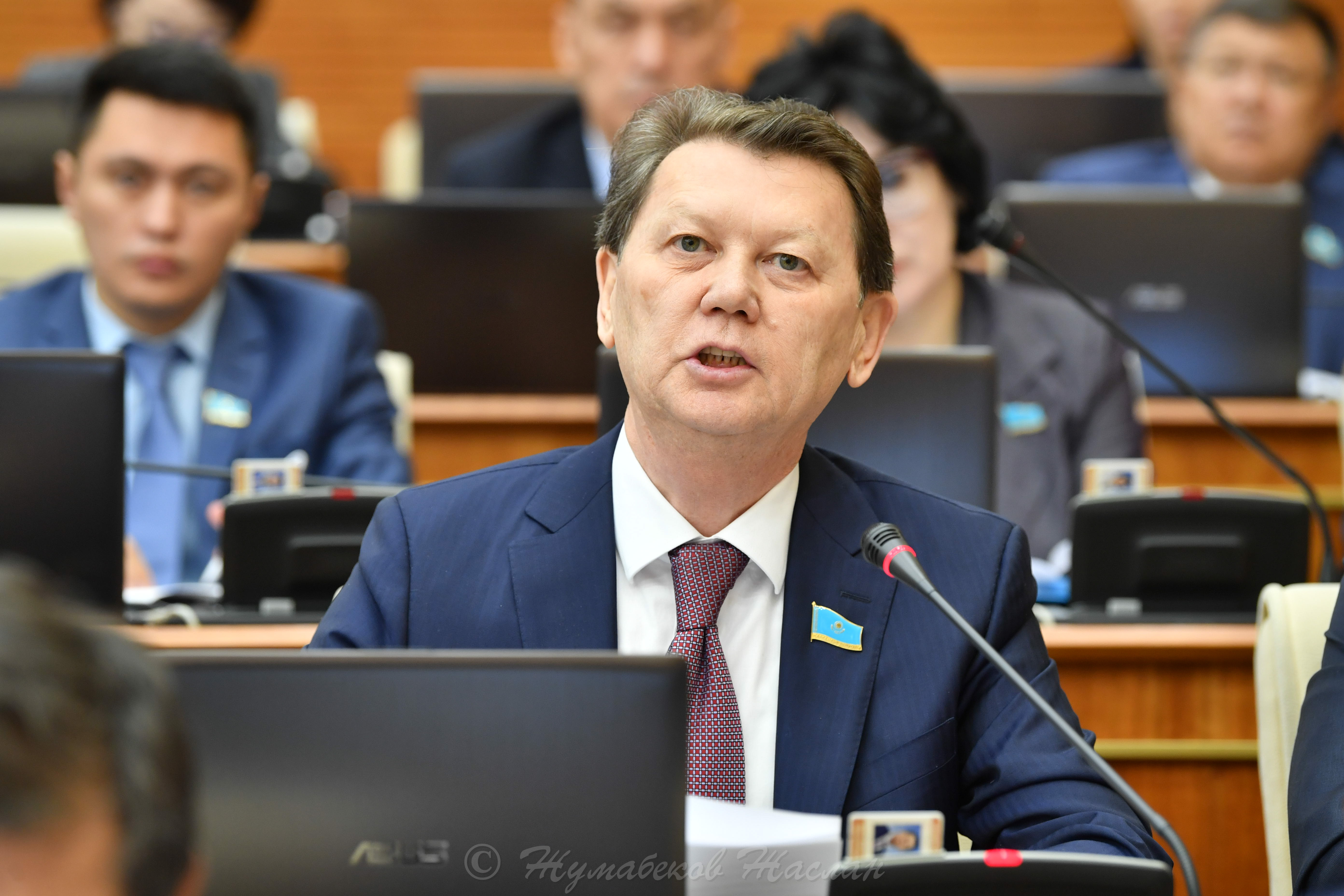 Интернет сапасына қатысты депутаттық сауал