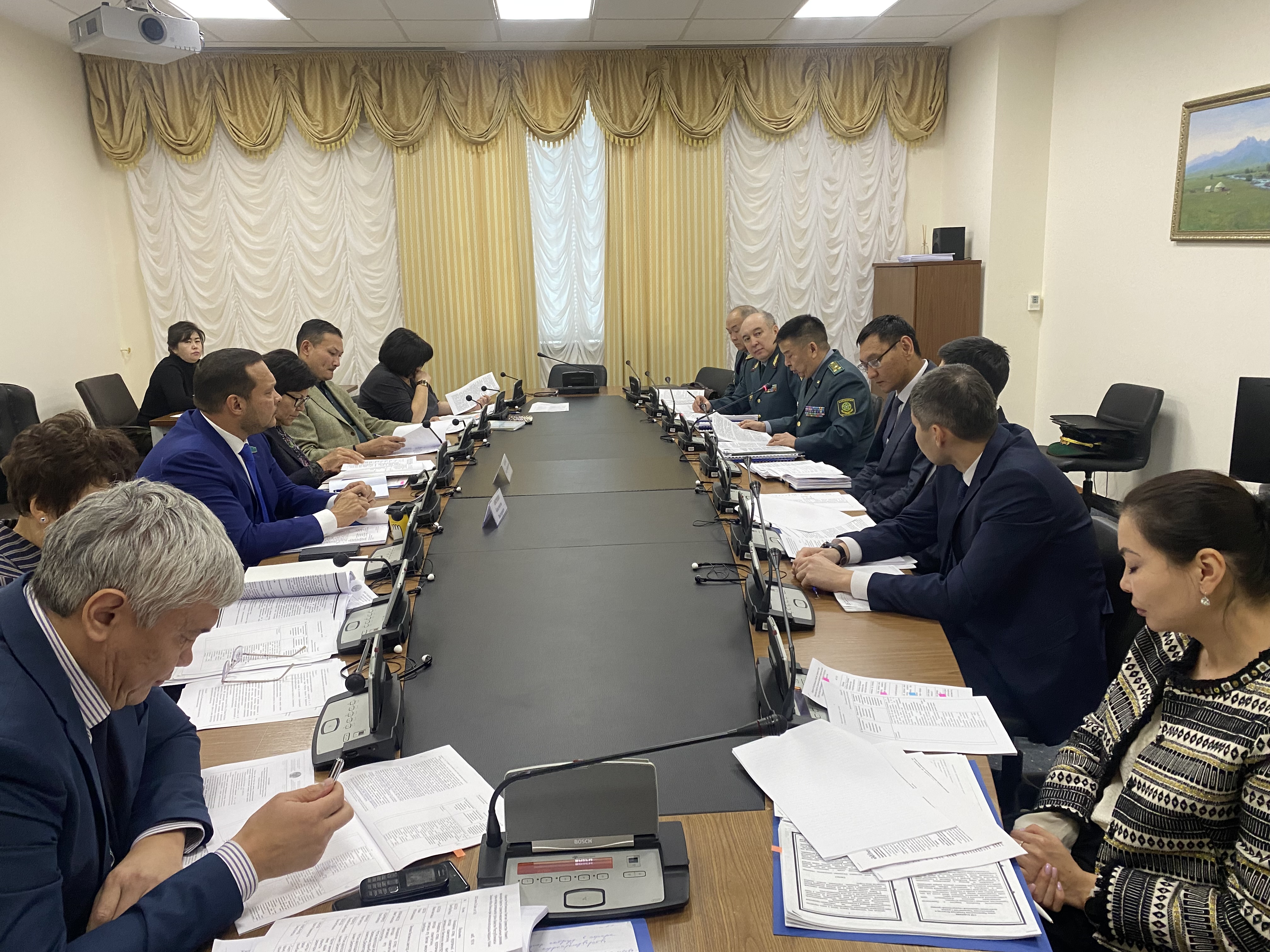ҚР мен Түрікменстан арасындағы мемлекеттік шекара туралы келісімді ратификациялау туралы Заң жобасы бойынша жұмыс кеңесін өткіздік