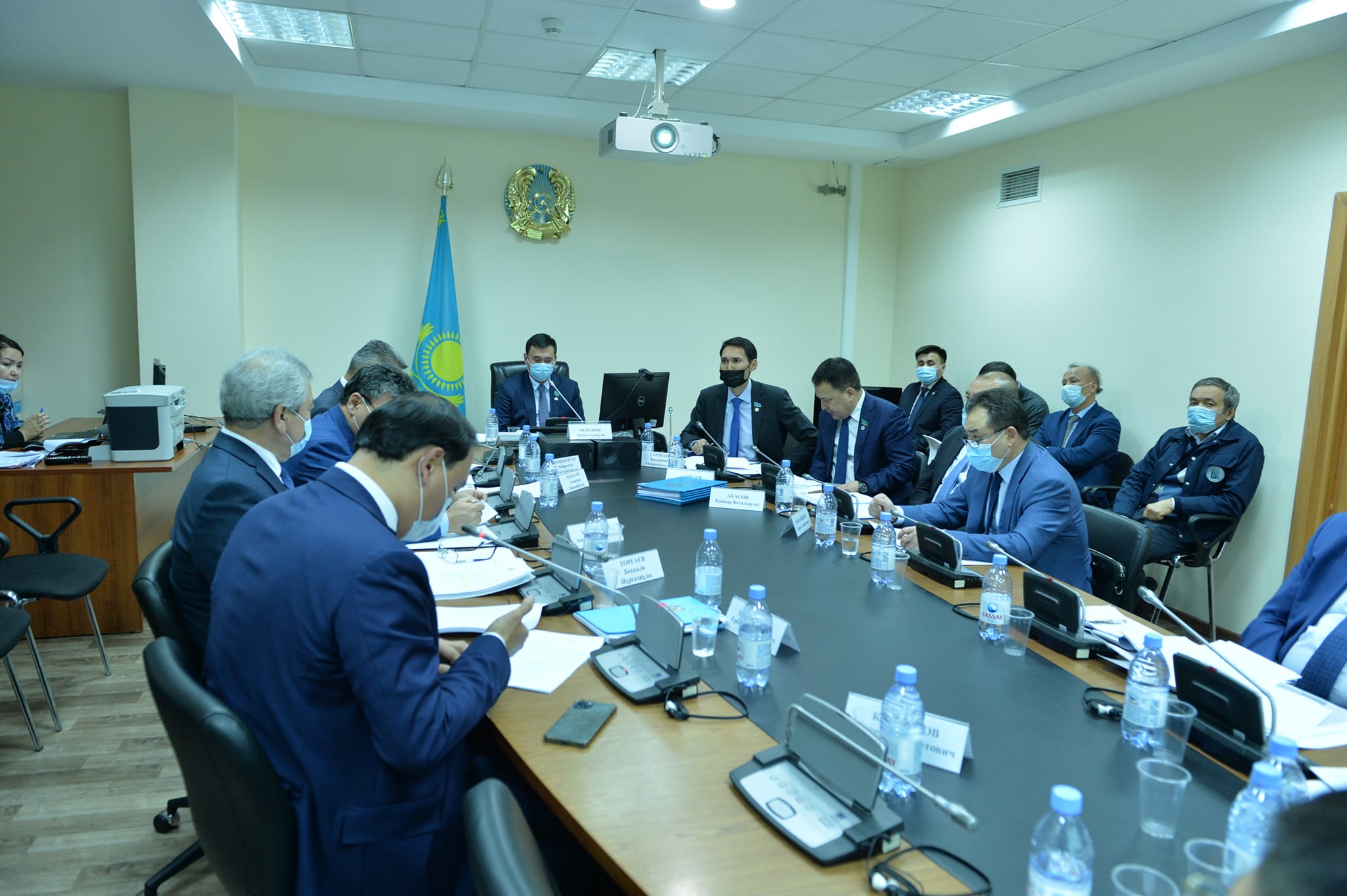 Совещание по вопросам  реализации дорожной карты предвыборной программы партии "NurOtan" до 2025