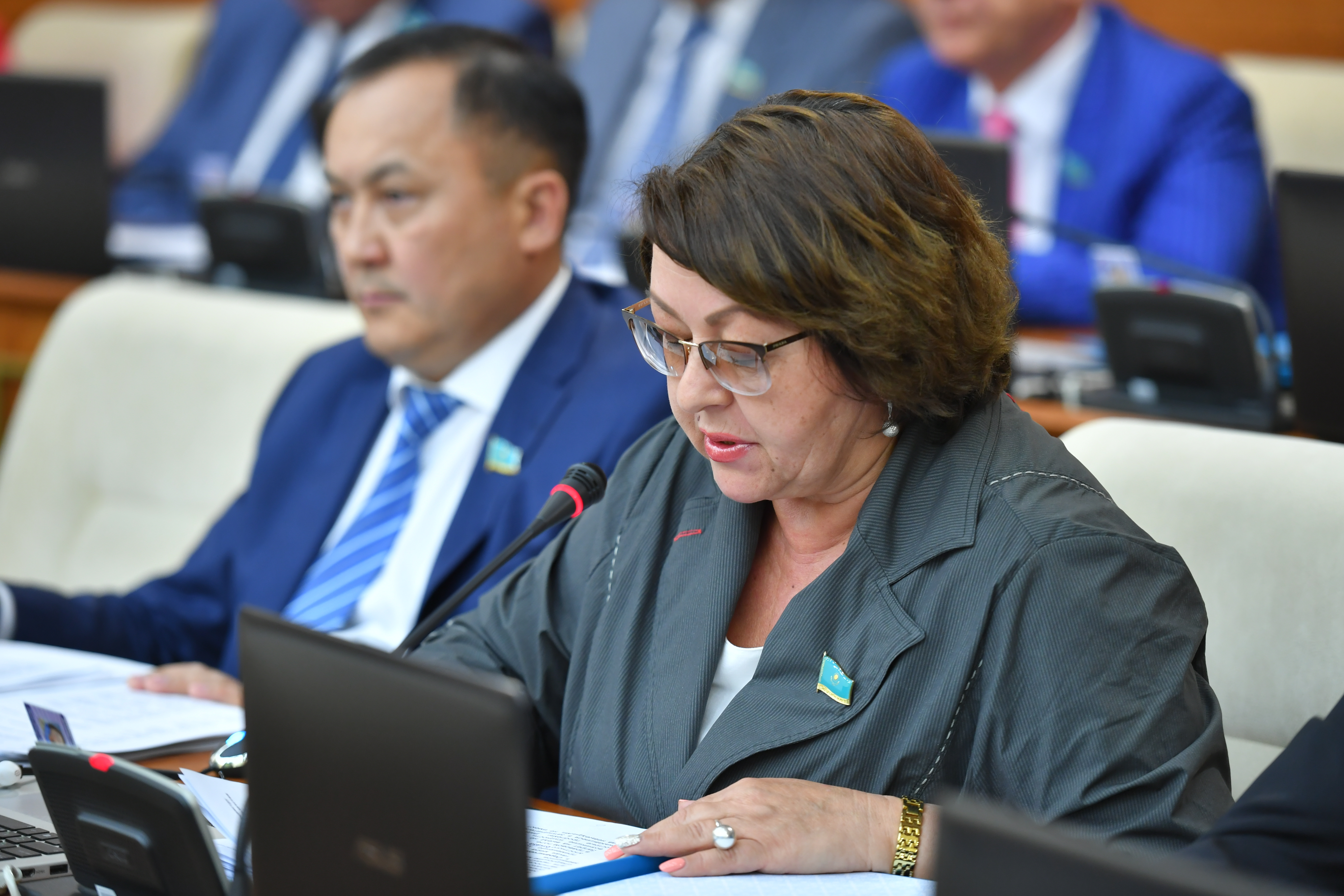 Премьер-Министру Республики Казахстан Сагинтаеву Б.А.