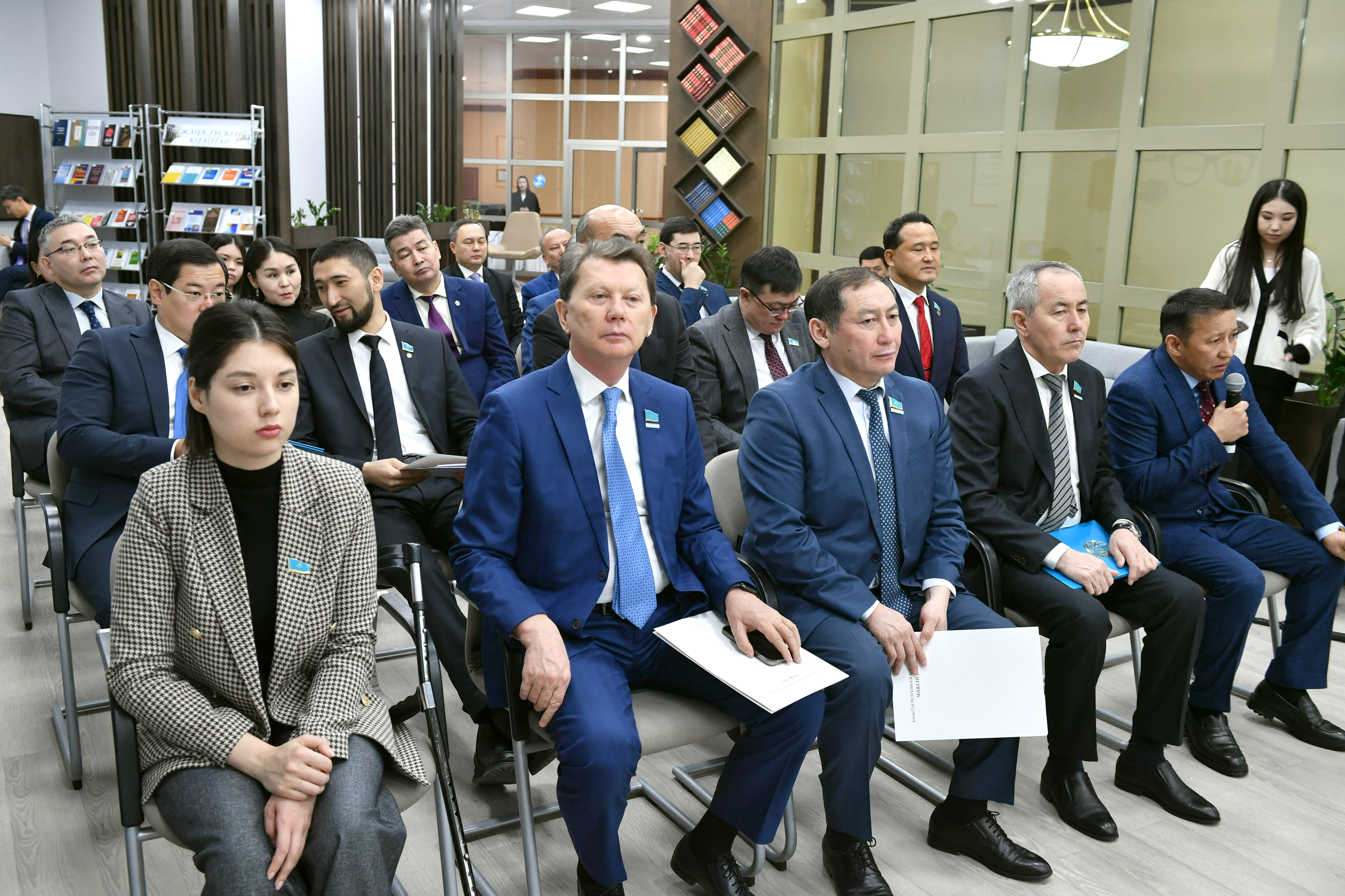 Алжир Республикасының Қазақстандағы Төтенше және Өкілетті Елшісімен кездесу