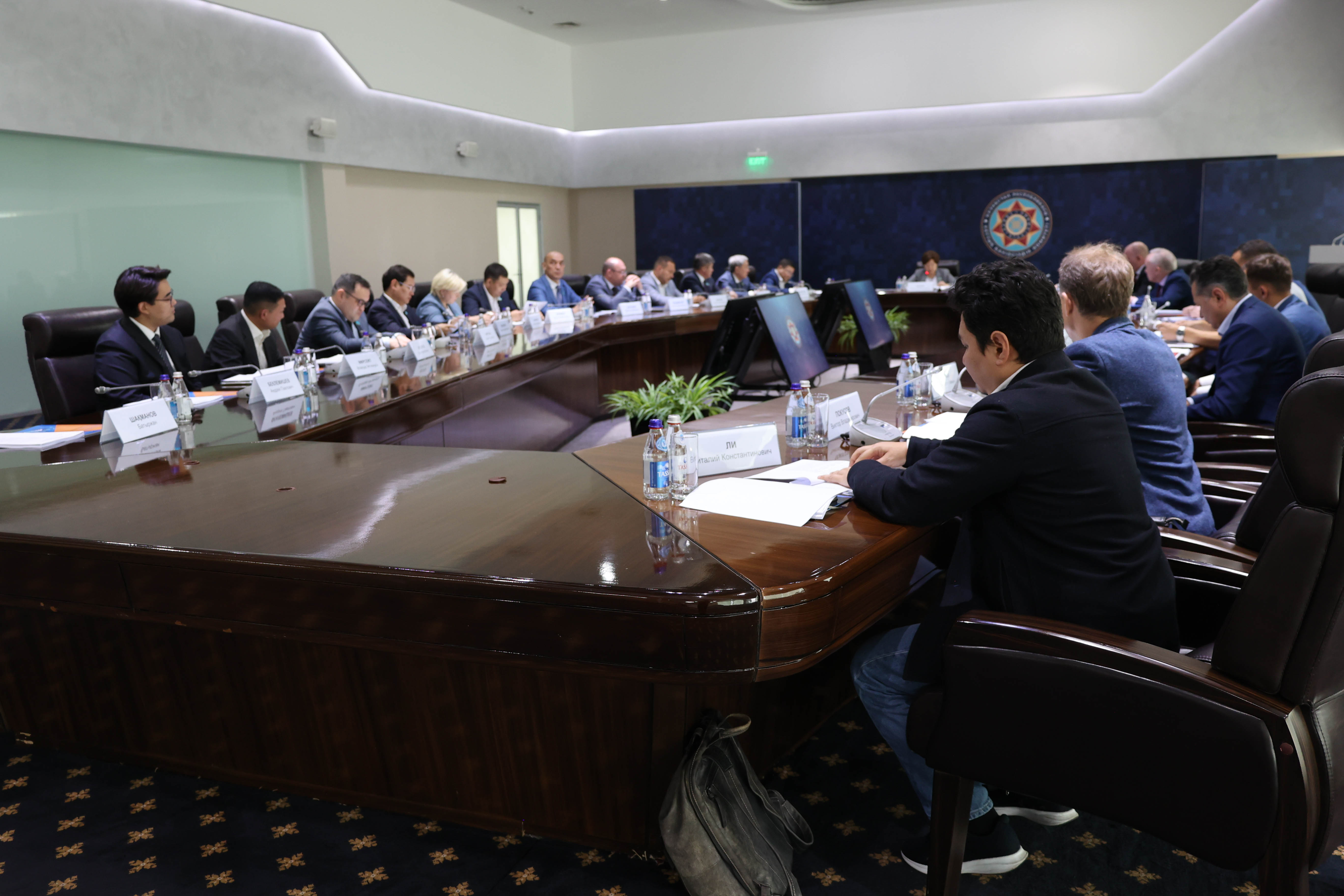 Расширенное тематическое заседание  Комитета по международным делам, обороне и безопасности Мажилиса Парламента Республики Казахстан 