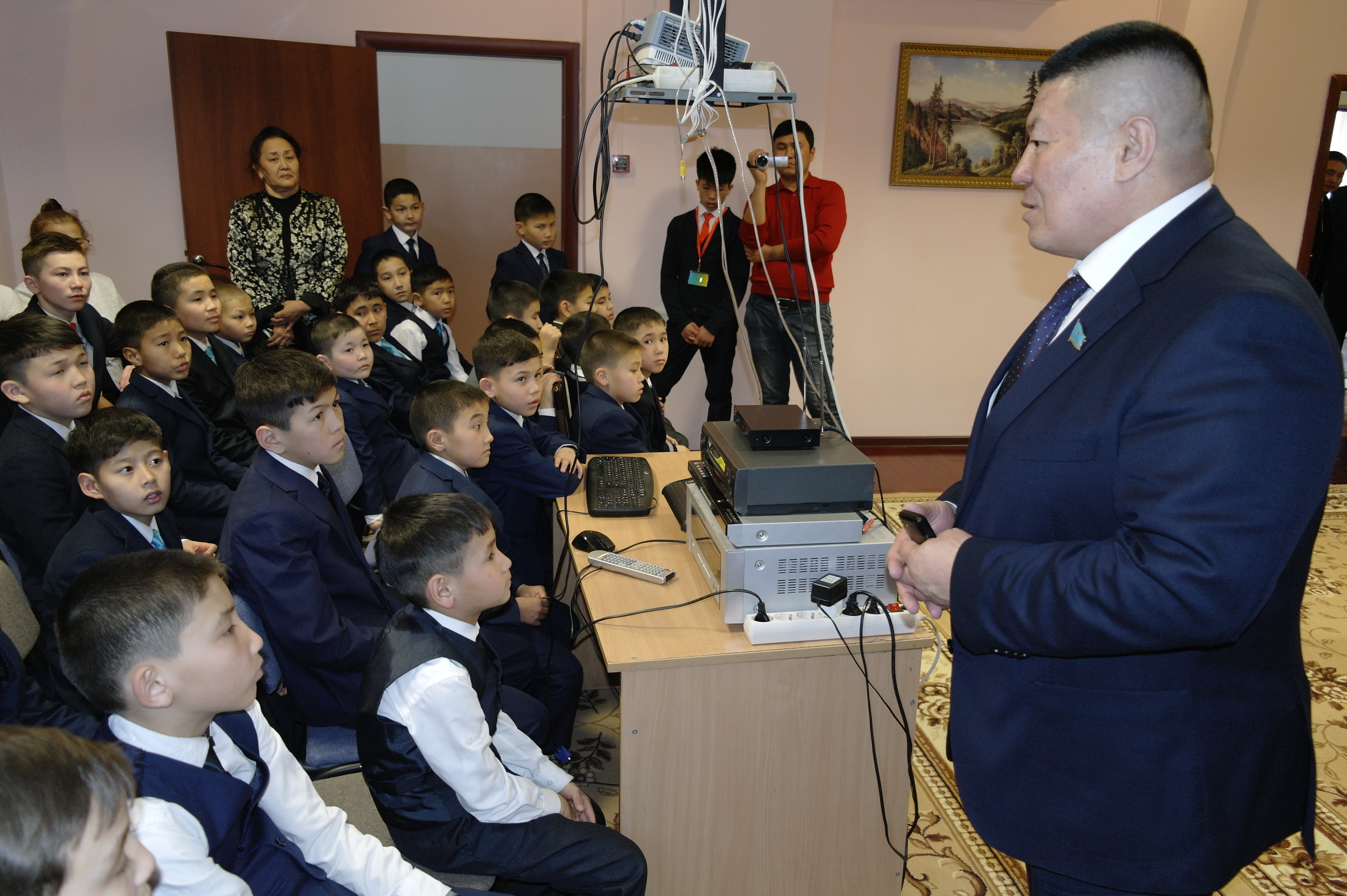 02.02.2017 Встреча со школьниками интерната "Каусар" Алматинской области г. Капчагай