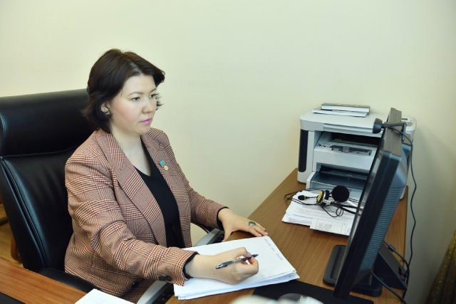 2021 жылдың 29 наурызында ZOOM байланысы арқылы Nur Otan партиясының Алматы қалалық филиалының Қоғамдық қабылдауында онлайн негізде жеке азамттарды қабылдады
