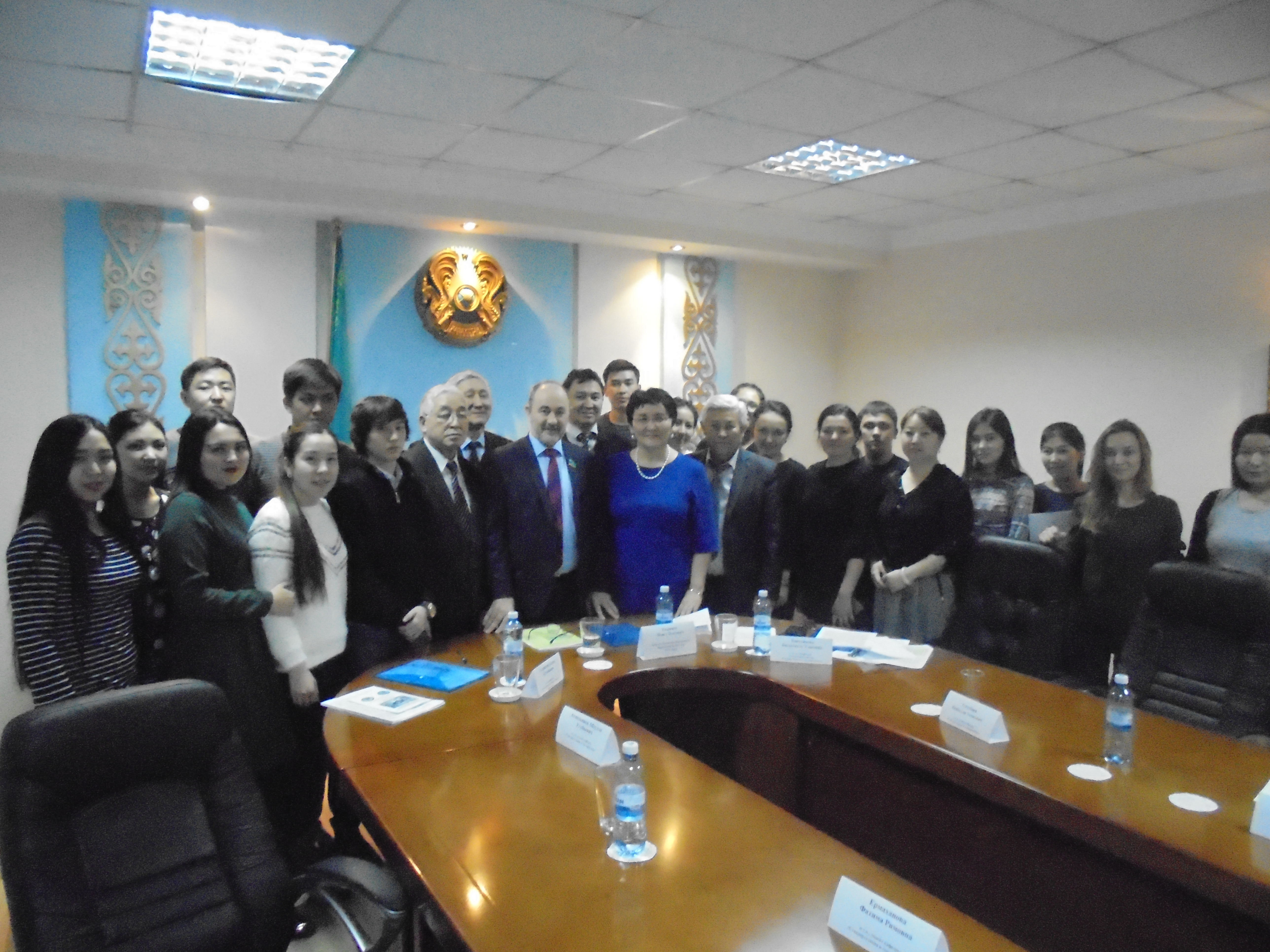 Круглый стол посвященный 25-летию Независимости Республики Казахстан