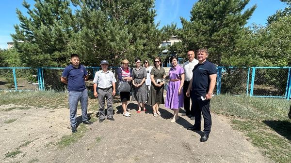 ӘРІПТЕСІ ӘСЕМ РАХМЕТОВАМЕН БІРГЕ ЖАМБЫЛ АУДАНЫ НОВОРЫБИНКА АУЫЛЫНЫҢ ТҰРҒЫНДАРЫМЕН КЕЗДЕСТІК.