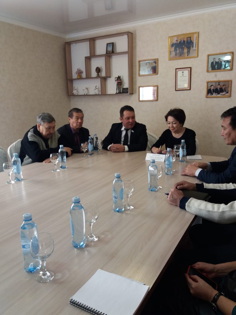  Дания Еспаева встретилась с активом партии «Ак жол» в Актобе