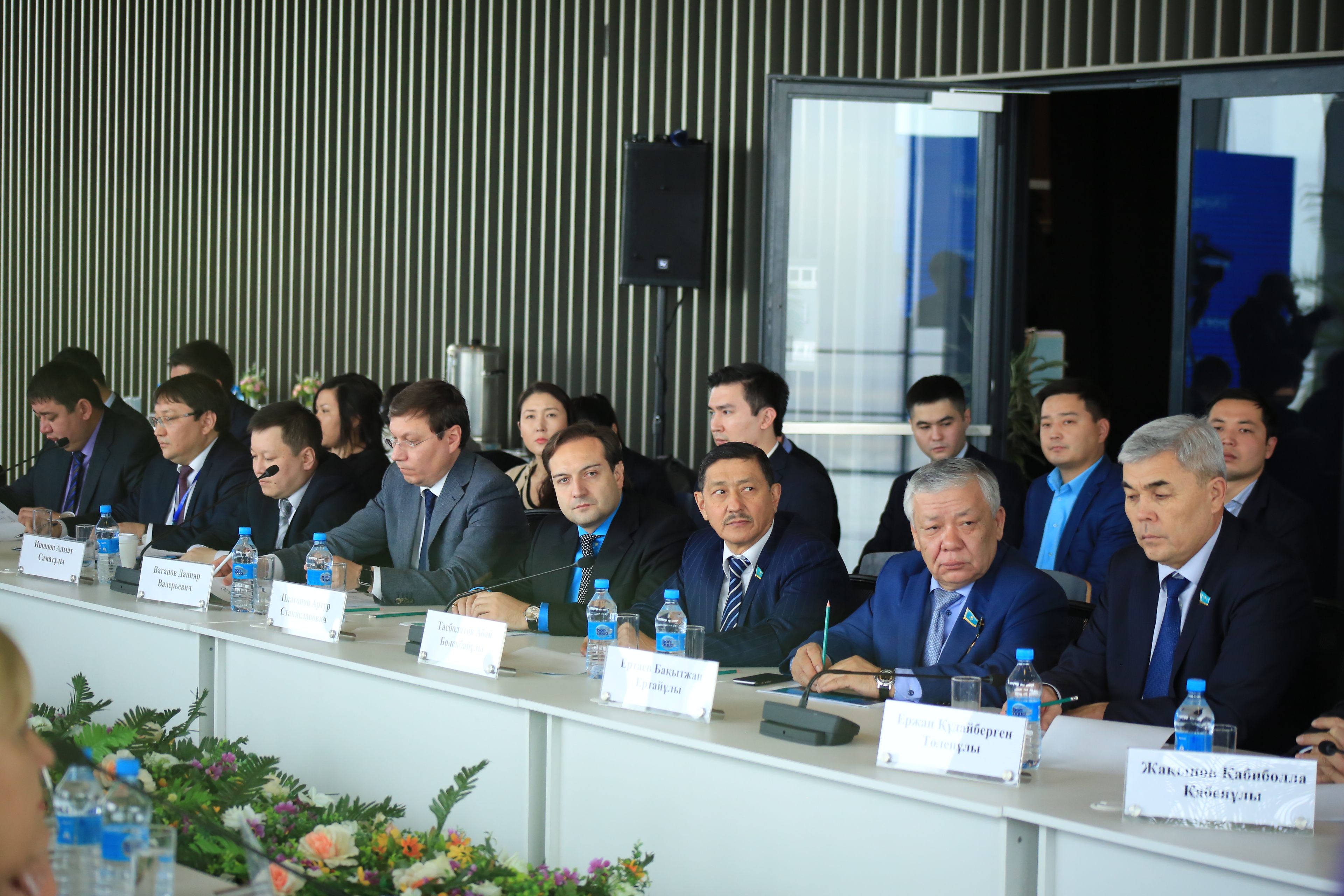 Презентация законопроекта по информации и коммуникаций Республики Казахстан
