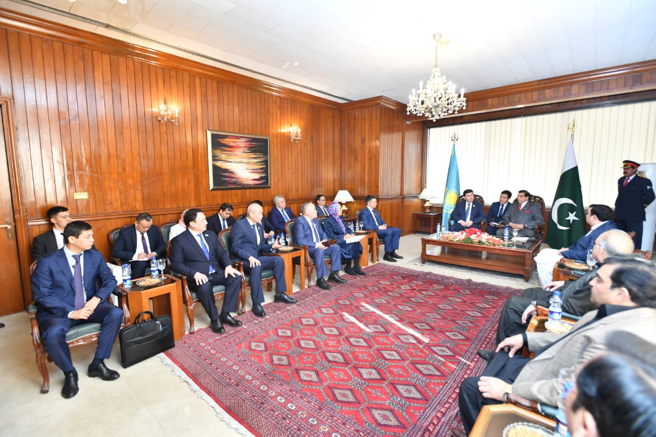 Делегация Мажилиса Парламента Казахстана посетила Исламабад