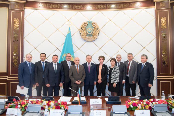 Депутат С. Абдрахманов принял участие в международной встрече  с членами Германо-Центральноазиатской парламентской группы Бундестага. 