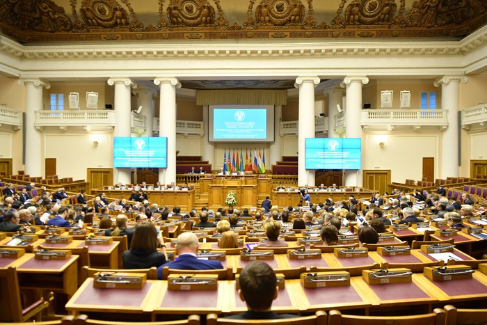 Мажилисмены приняли участие в осенней сессии МПА СНГ в Санкт-Петербурге 
