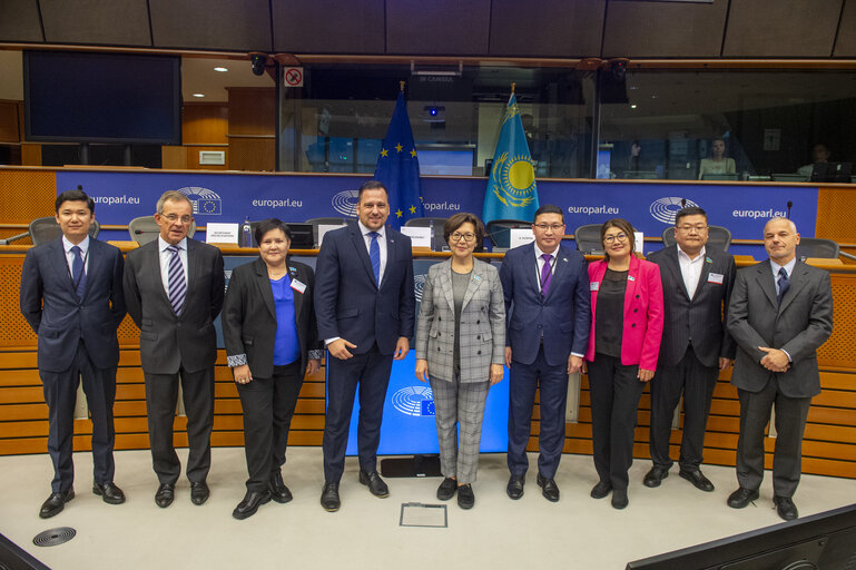 Юбилейное 20-е заседание Комитета парламентского сотрудничества РК-ЕС в г.Брюссель