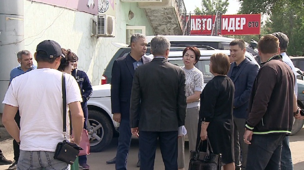  Дания Еспаева заступилась за арендаторов рынка запчастей в Алматы - "Almaty.tv"