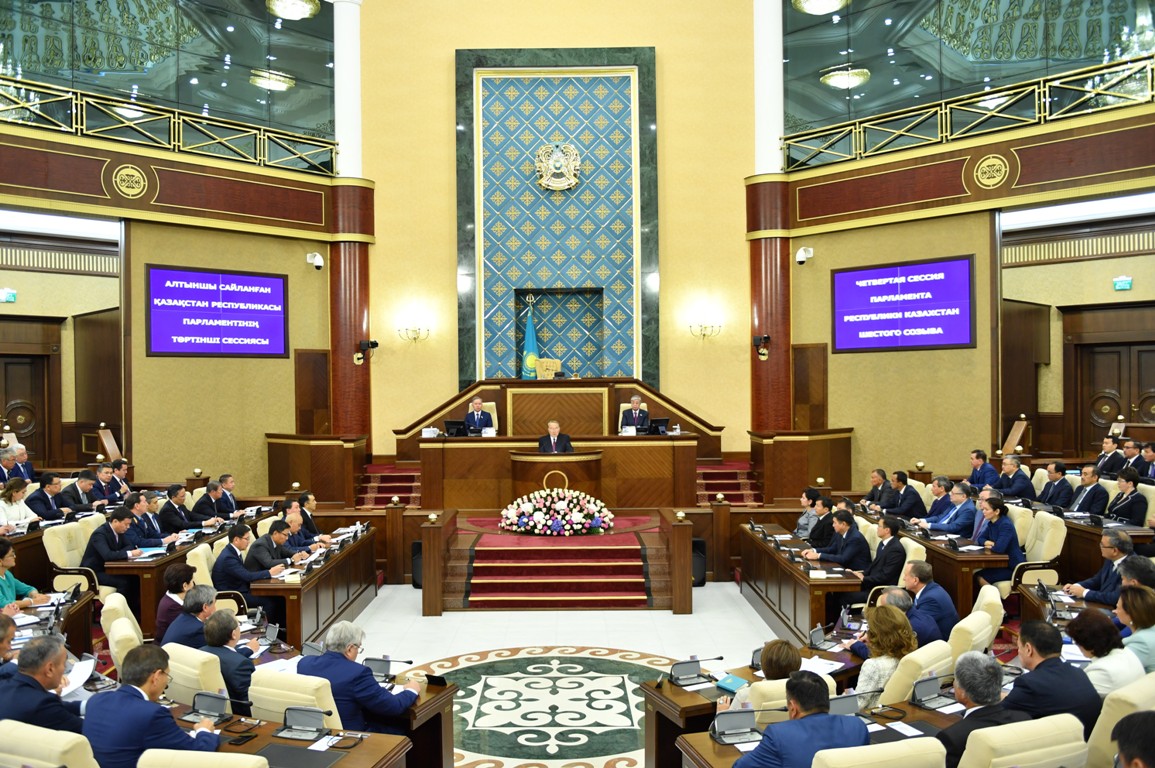 Участие на совместном заседании палат Парламента 
