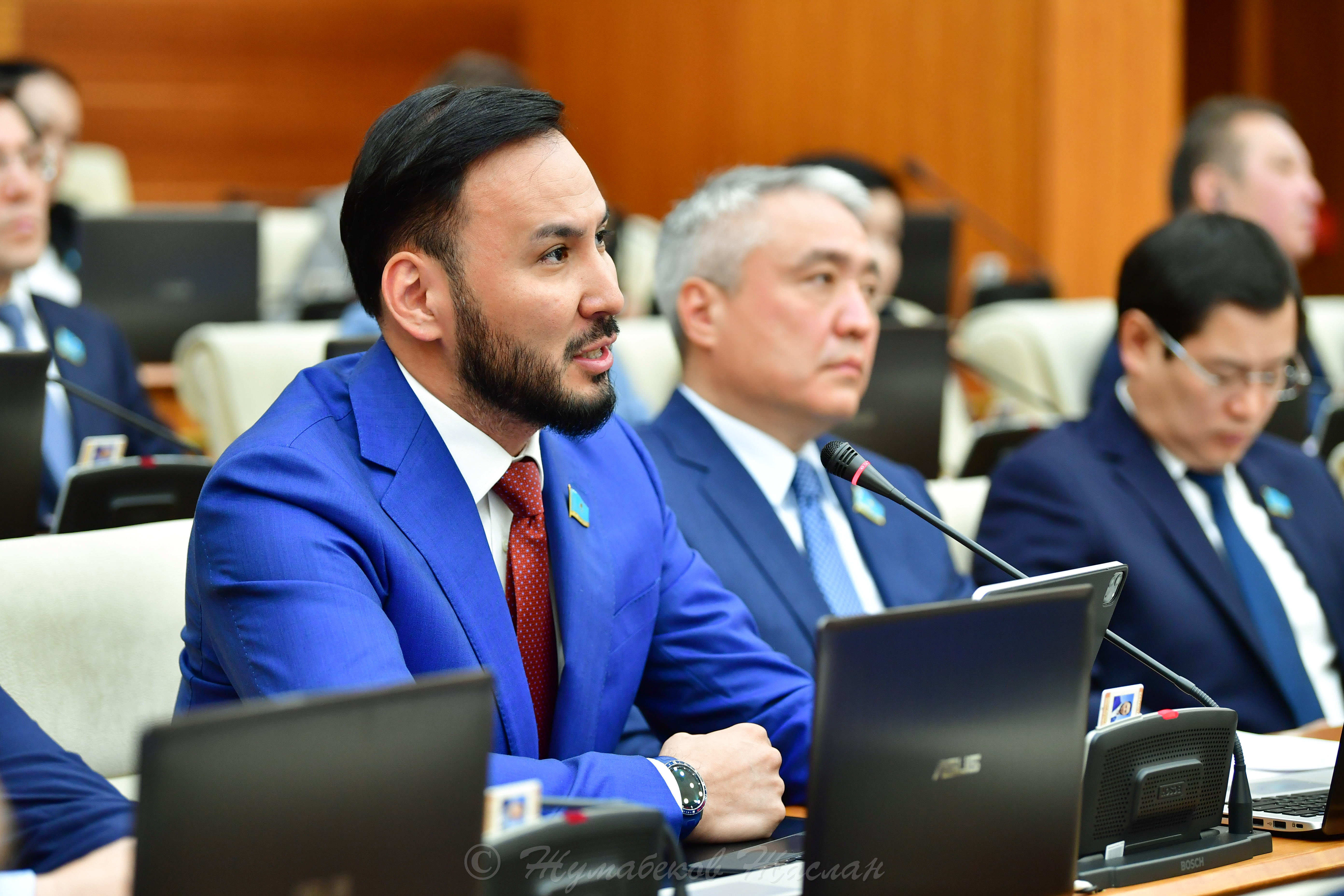Қазақстан Республикасы Парламенті Мәжілісінің жалпы отырысы