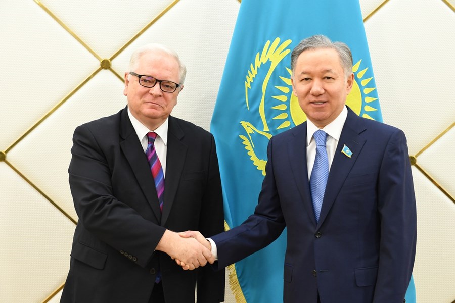 15.02.2018 N.Nigmatulin received the Ambassador Extraordinary and Plenipotentiary of the United Kingdom of Great Britain and Northern Ireland in Kazakhstan Michael Gifford