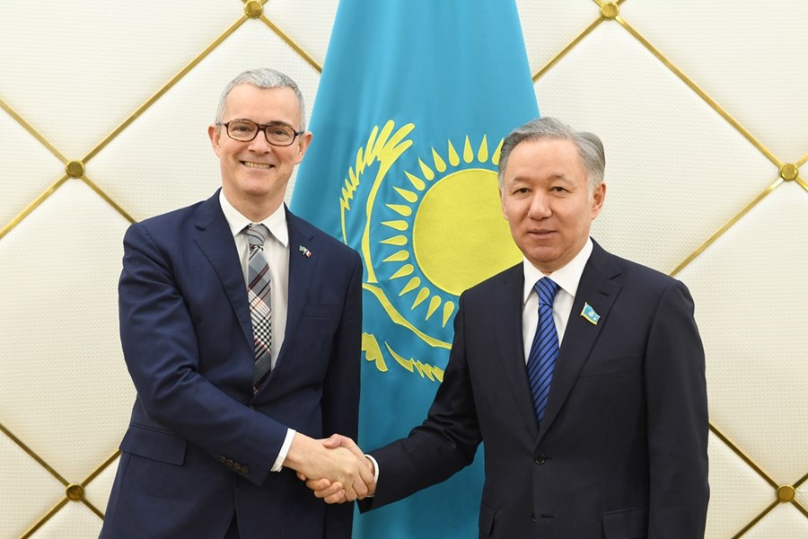 20.02.2018 N.Nigmatulin received the Ambassador Extraordinary and Plenipotentiary of the French Republic to Kazakhstan Philippe Martine 