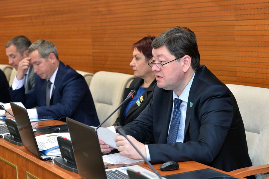 10.06.2019 Government hour in the Mazhilis: on the development of the electric power industry