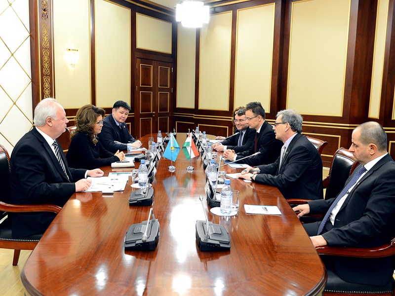 Встреча Д.Назарбаевой с Министром внешнеэкономических и иностранных дел Венгрии П.Сийярто, 19 февраля 2015 г.