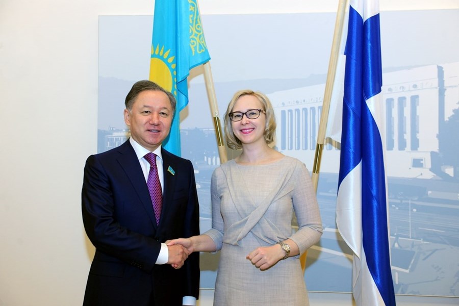 Встреча Председателя Мажилиса Нурлана Нигматулина со Спикером Парламента Финляндии Марией Лохелой
